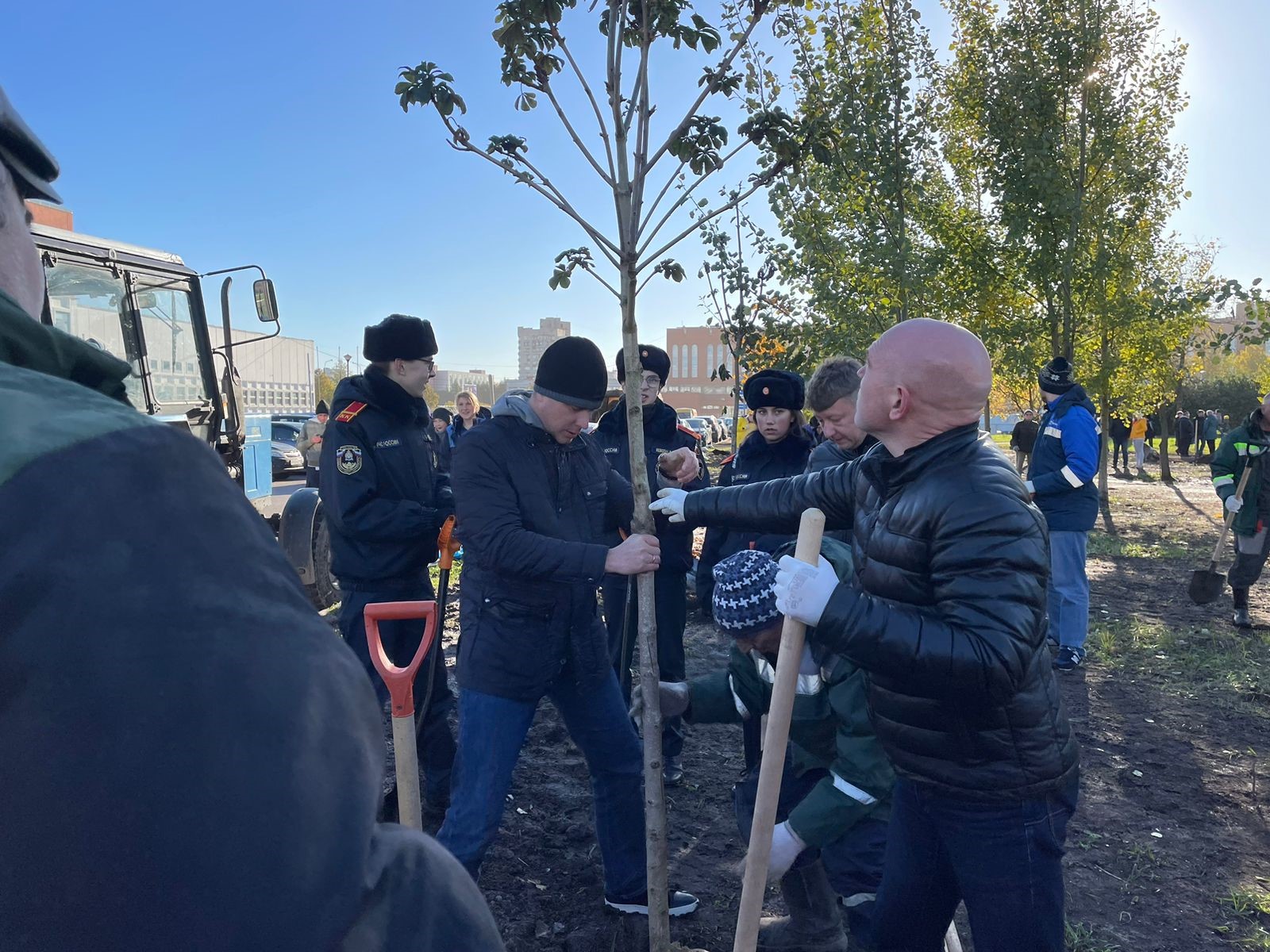 ПОЛИСАН принял участие в общегородском субботнике 